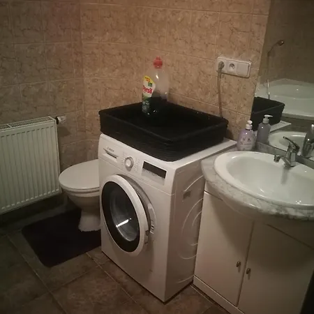 Barrandovská Patro 2 *