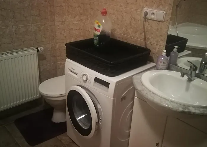 Barrandovská Patro 2 *